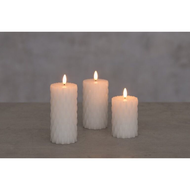 LED KÜÜNLAKOMPLEKT FINNLUMOR CARISMA 3D 3TK