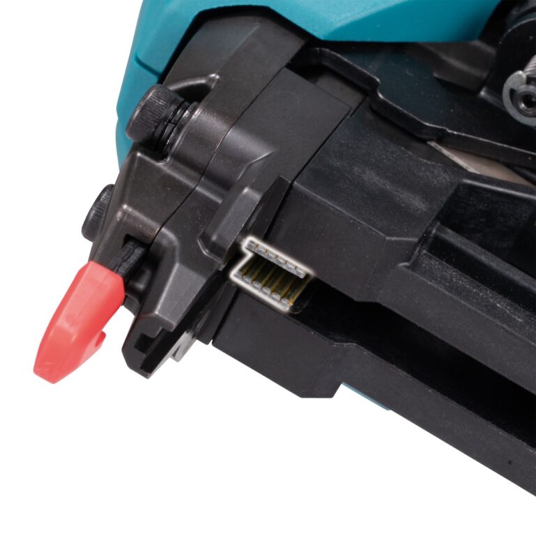 AKUKLAMBRIPÜSTOL MAKITA DST630ZJ - Image 5